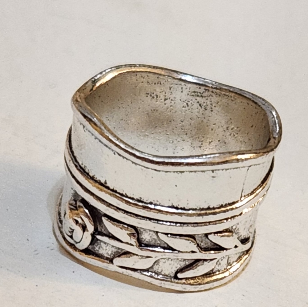 New Antique Silver Rose Flower Wide Band Ring Costume Jewelry